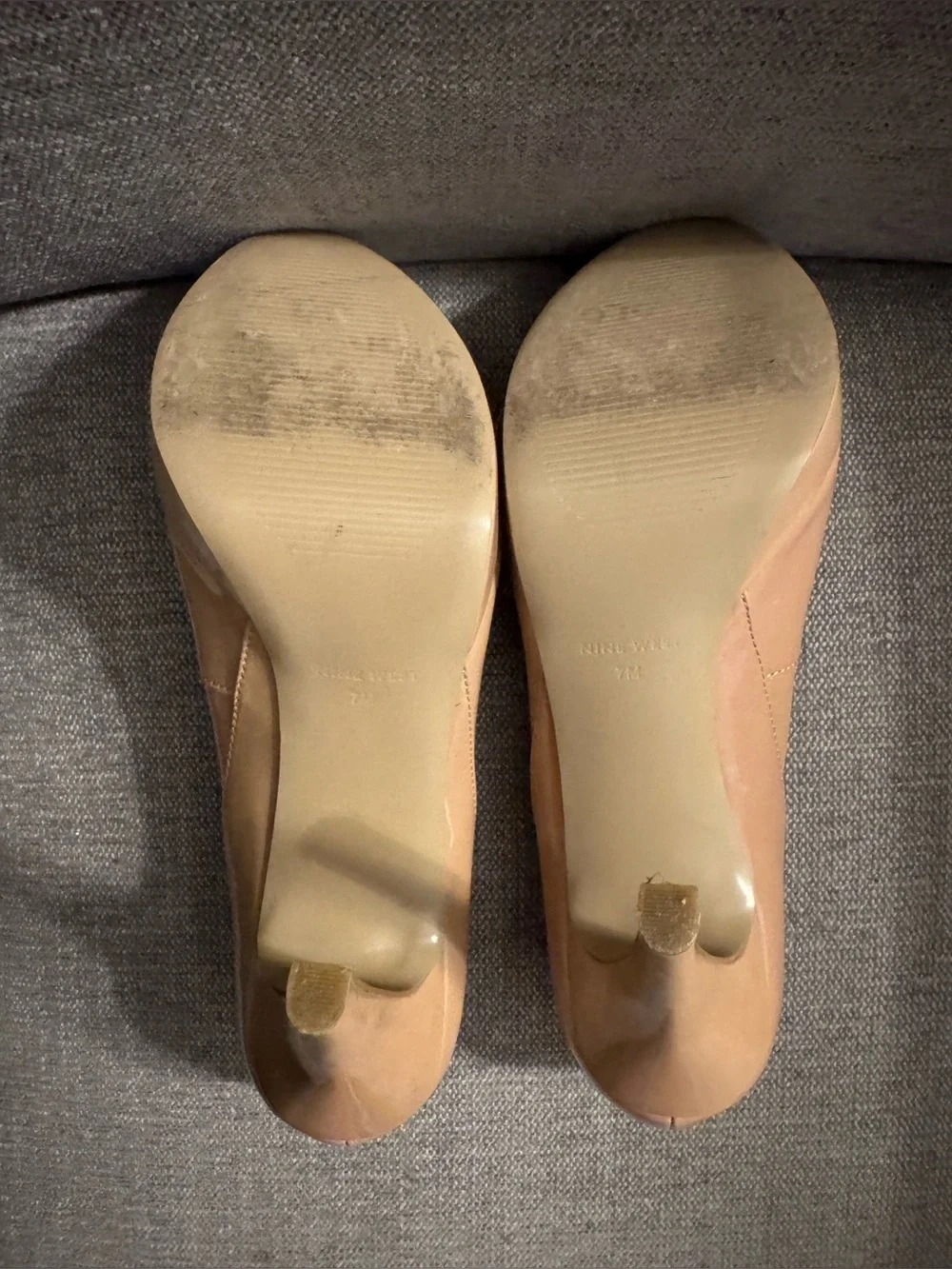 Nine West Nude Patent Leather Peep-Toe Platform Heels – Size 7